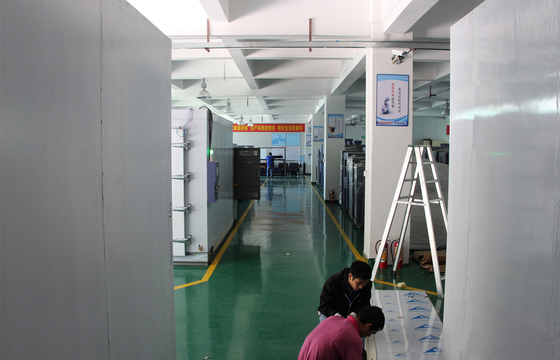 Small Programmable Environmental Walk-in Chamber / Room With LCD Touch Panel